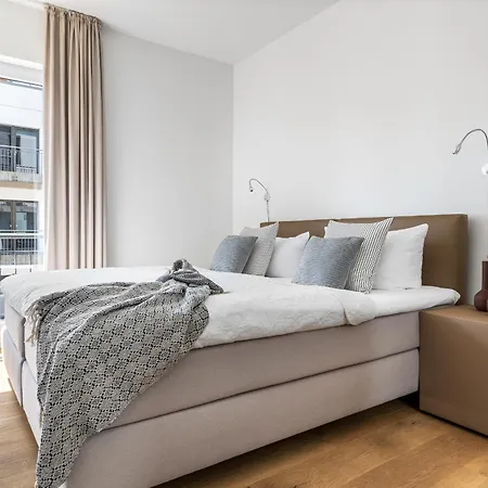 Ocean Bird- 2 Og, Balkon, Fahrstuhl, Kamin