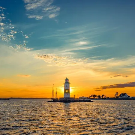 Ocean Bird- 2 Og, Balkon, Fahrstuhl, Kamin Lejlighed *